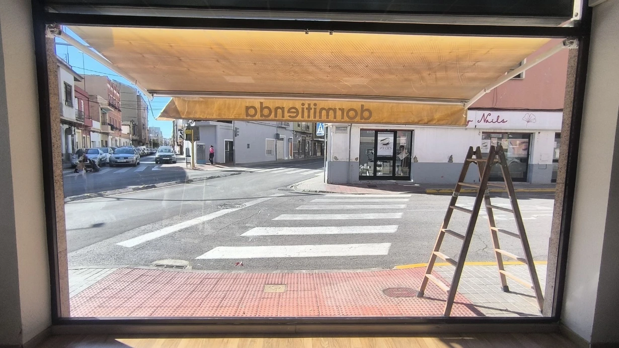 Sustitución escaparate grandes dimensiones