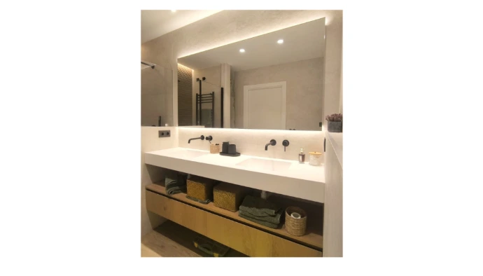 Espejo baño con luz led superior e inferior